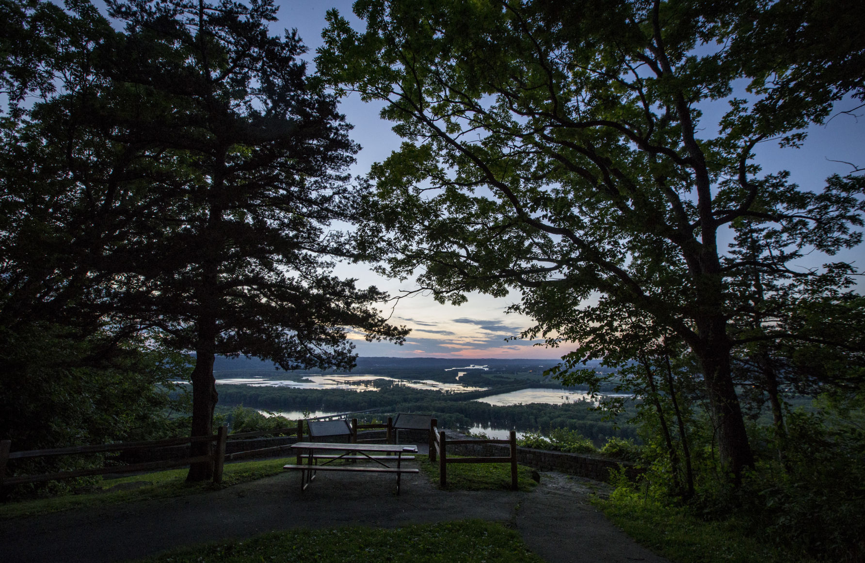 THE GREAT RIVER-0275